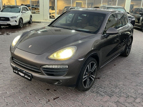 Porsche Cayenne S  2013