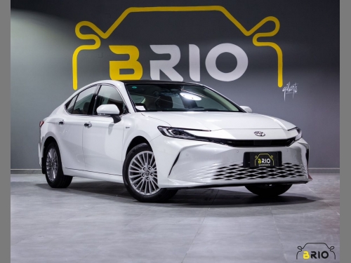 Toyota Camry HYBRID 2025