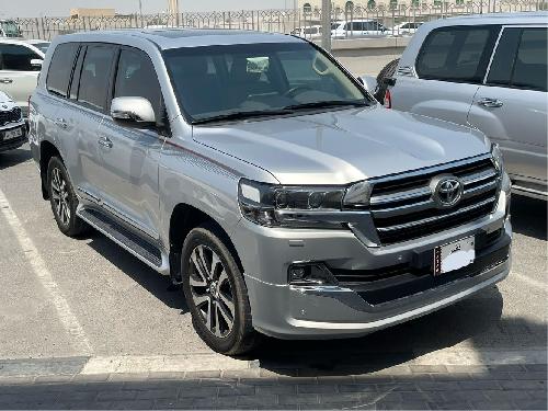 Toyota Land Cruiser GXR Grand Touring