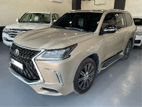 Lexus LX 570 S