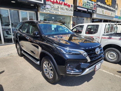 Toyota Fortuner  2024