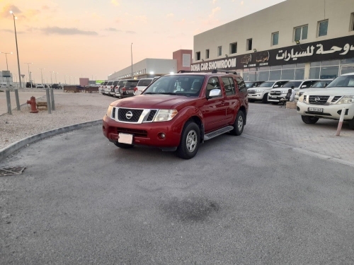 Nissan Pathfinder  2012