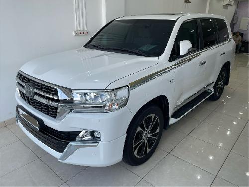 Toyota Land Cruiser VX.R