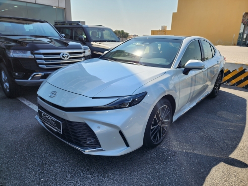 Toyota Camry  2025