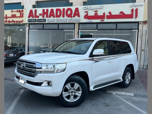 Toyota Land Cruiser GXR v6