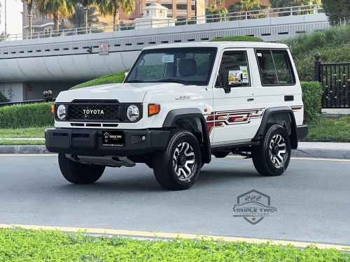 Toyota Land Cruiser LX