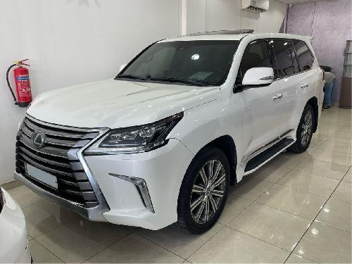 Lexus LX 570