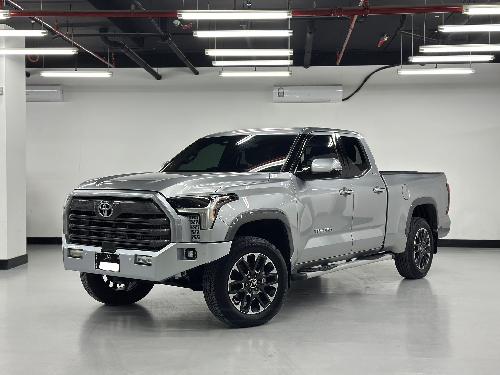 Toyota Tundra 