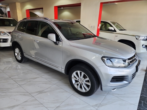 Volkswagen Touareg  2014