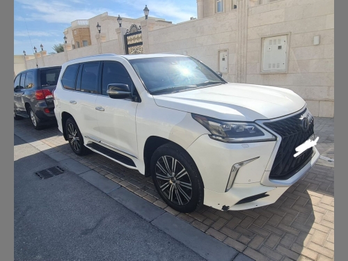 Lexus LX 570