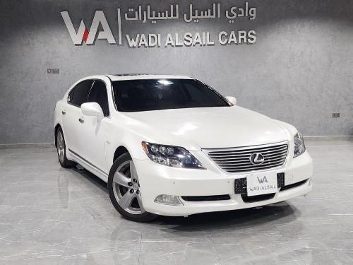 Lexus LS 460