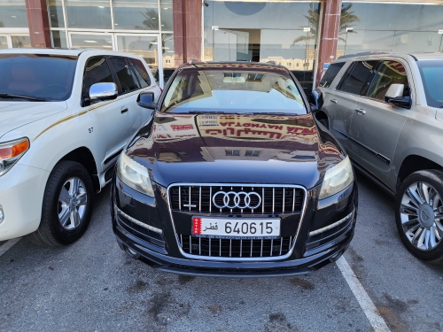 Audi Q7  2015