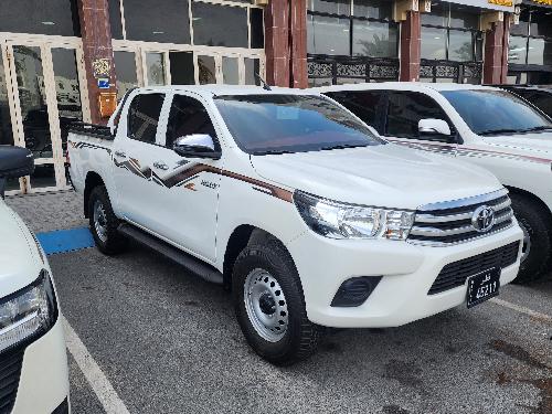 Toyota Hilux 