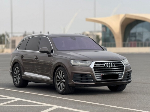 Audi Q7  2016