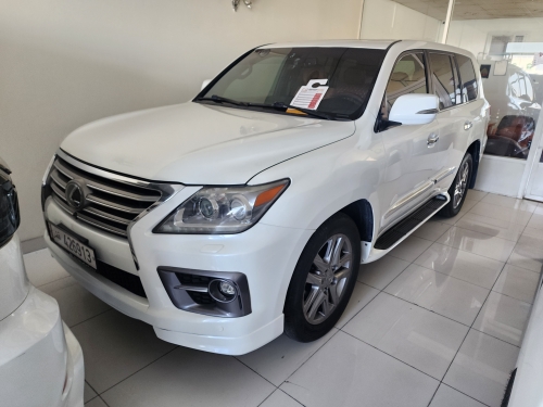 Lexus LX 570 2015