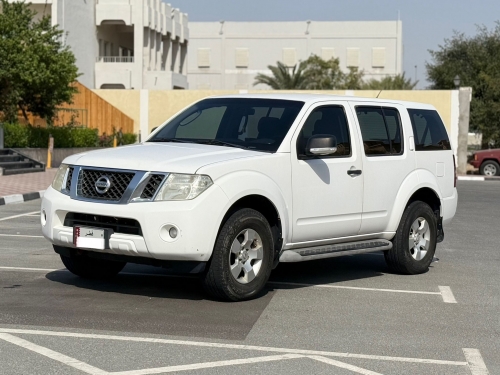 Nissan Pathfinder  2014