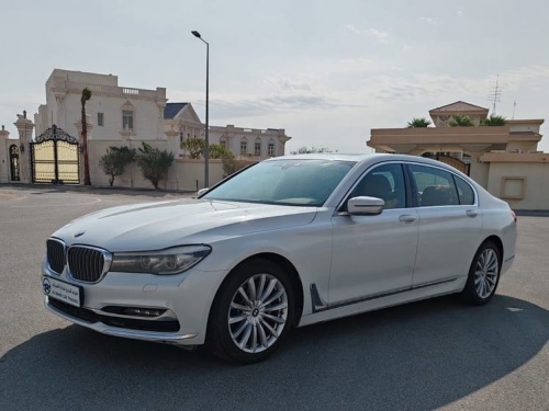 BMW 7-Series 730 Li 2016