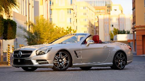 Mercedes-Benz SL-Class 500